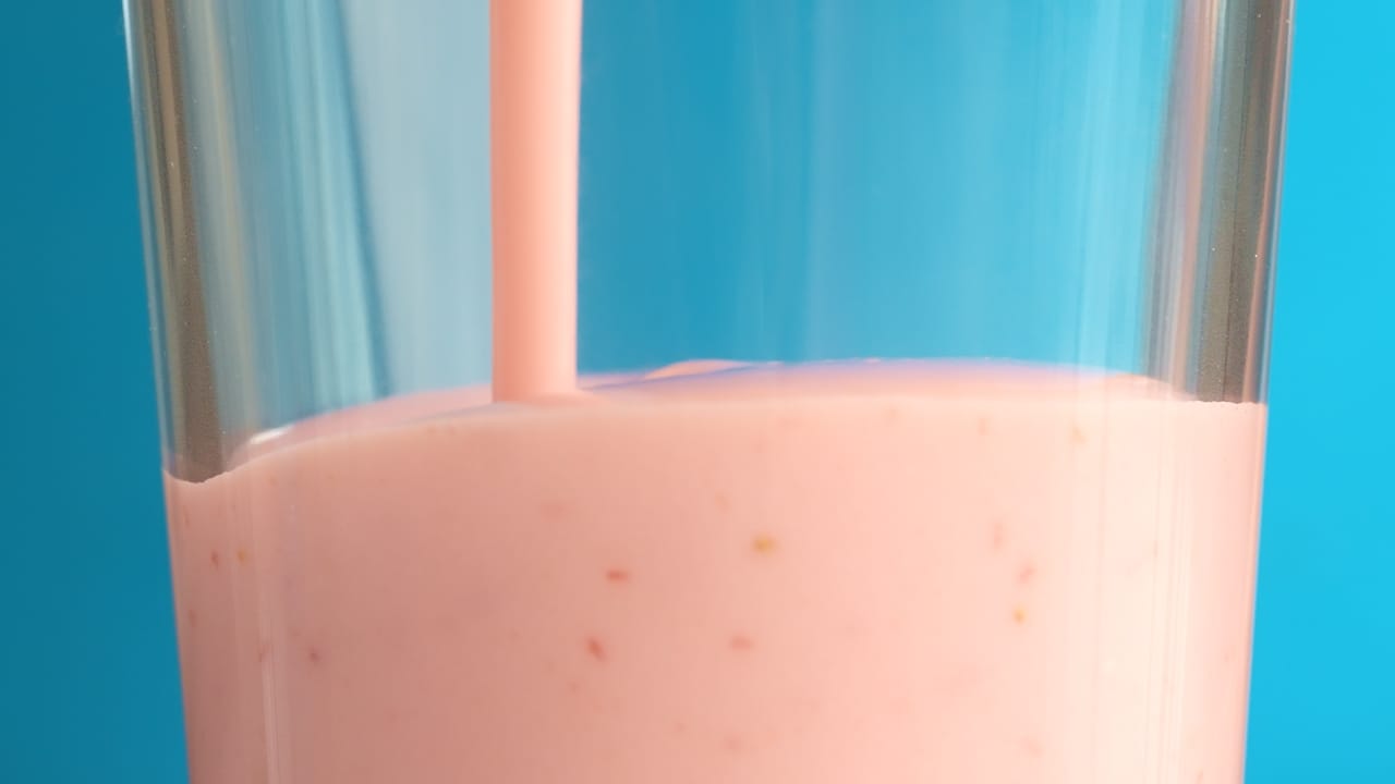 Meal replacement shake lifestyle product video for nutrition and beverage ecommerce PDP pages